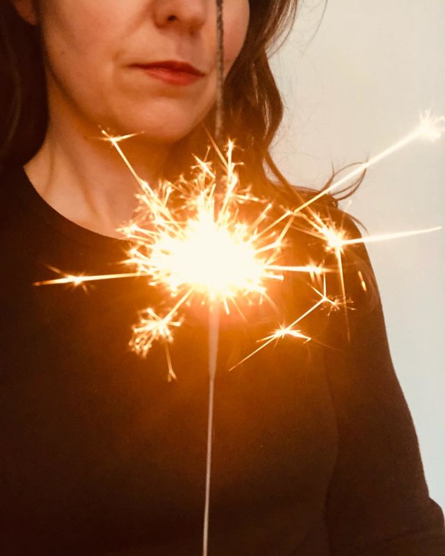6 ans de Lichen aujourd’hui !

6 années avec tout plein de recherches, de débats, de réflexions, de papiers, de projets passionnants… 

Des audits, des carnets, des magazines, des livres, des conférences, des interviews, des formations et des clients dont on n’aurait pas toujours osé rêvé. 

Hâte de voir la suite !

#atelierlichen
#print
#birthday
#sustainablebrand
#econconception
#papier
#edition